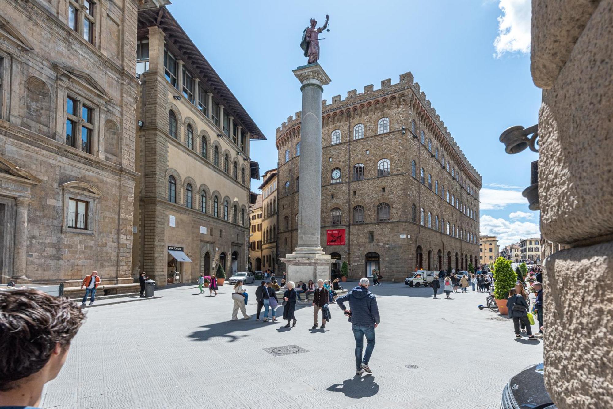 Tornabuoni Center Florencia
